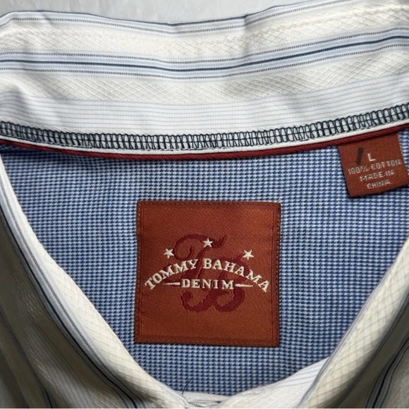Tommy Bahama Jeans Flip Cuff Striped Button Up Shirt Men L Blue White Beach Camp - Picture 7 of 9